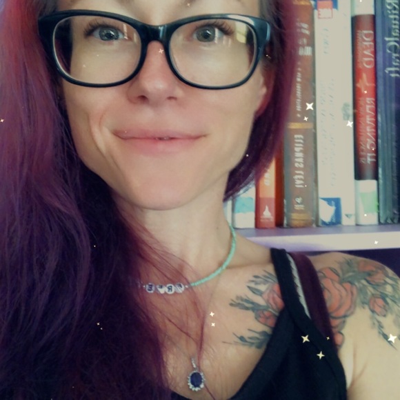 Meet your Posher, Lynzi - Picture 10 of 14